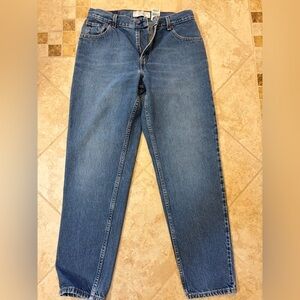 Levi's Women's Straight Leg Blue Jeans